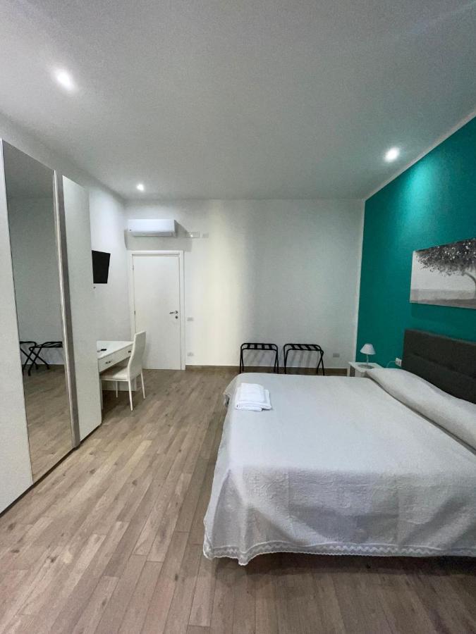 Dormire A Napoli Centro Holiday House Casa Vacanza Extérieur photo