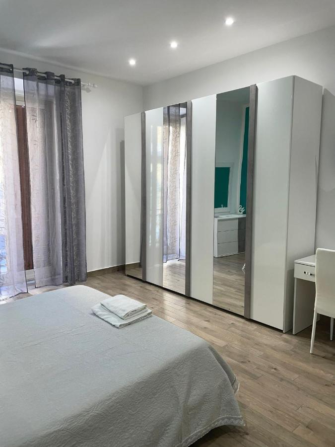 Dormire A Napoli Centro Holiday House Casa Vacanza Extérieur photo