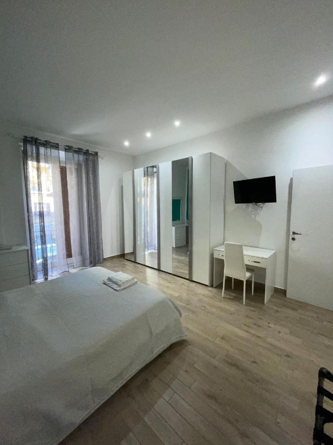 Dormire A Napoli Centro Holiday House Casa Vacanza Extérieur photo