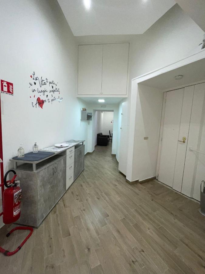 Dormire A Napoli Centro Holiday House Casa Vacanza Extérieur photo