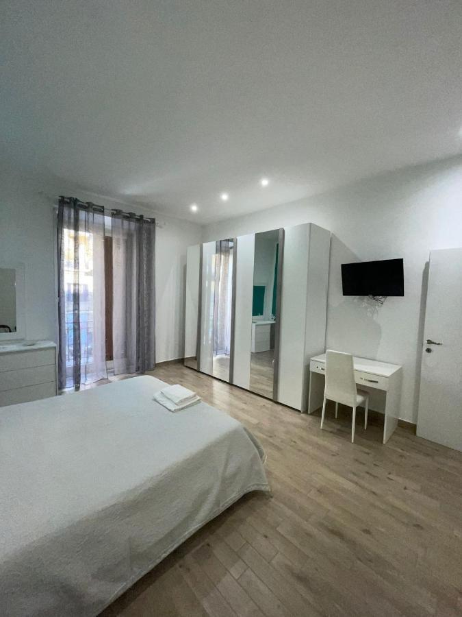 Dormire A Napoli Centro Holiday House Casa Vacanza Extérieur photo