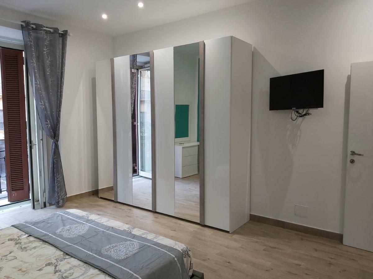 Dormire A Napoli Centro Holiday House Casa Vacanza Extérieur photo