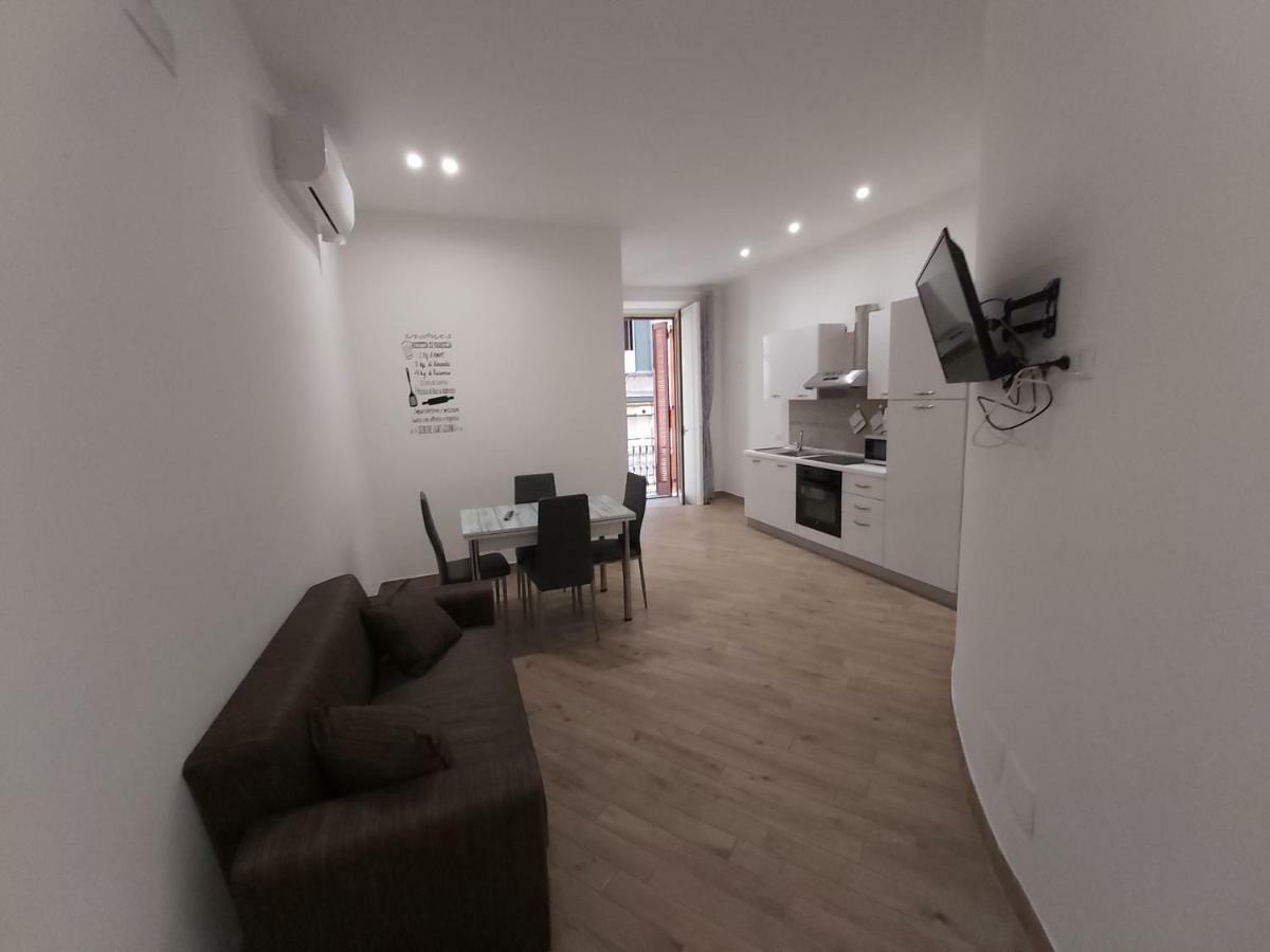 Dormire A Napoli Centro Holiday House Casa Vacanza Extérieur photo