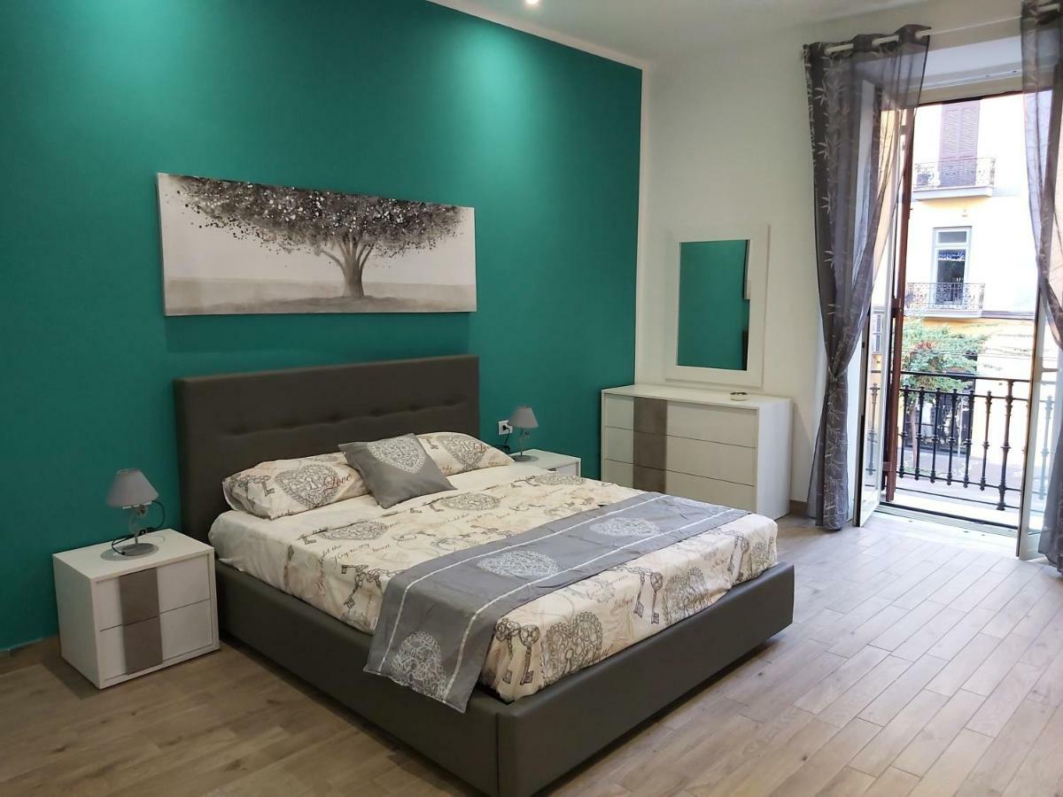 Dormire A Napoli Centro Holiday House Casa Vacanza Extérieur photo